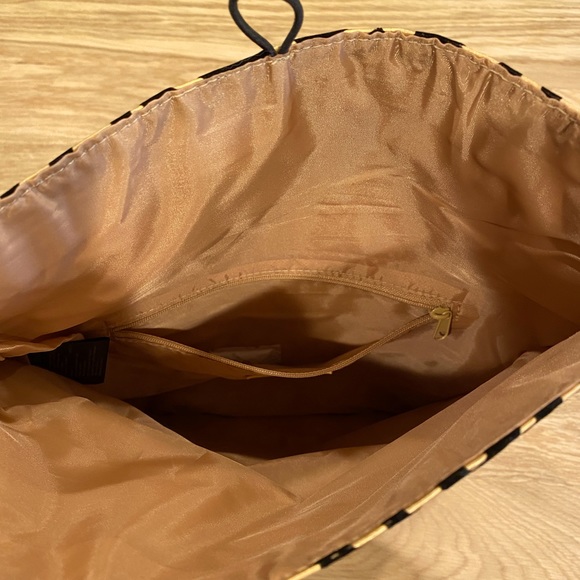 Golden Zebra Clutch - Picture 5 of 6